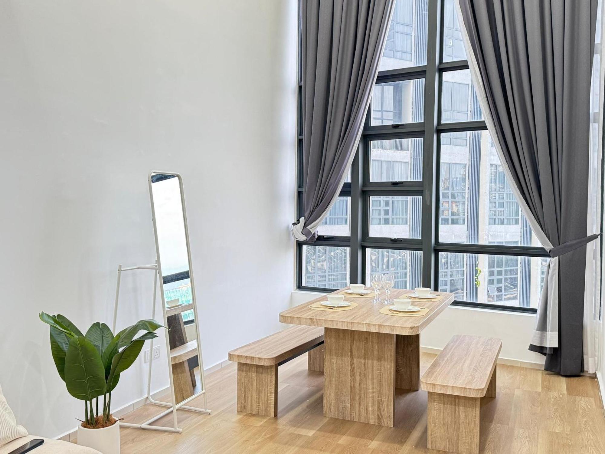 Urban Loft Mrt Convenience Klcc Nearby In Eko Cheras * Kuala Lumpur