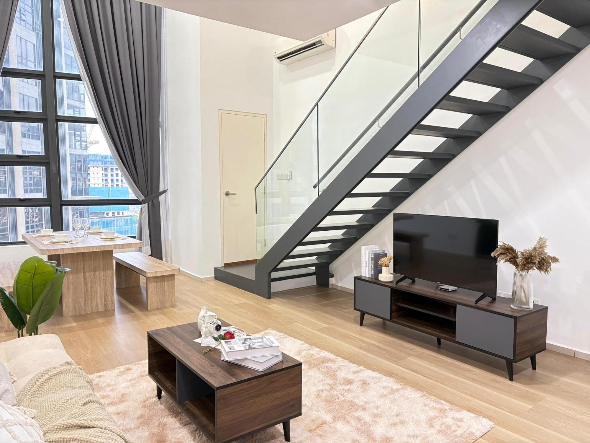 Urban Loft Mrt Convenience Klcc Nearby In Eko Cheras Kuala Lumpur