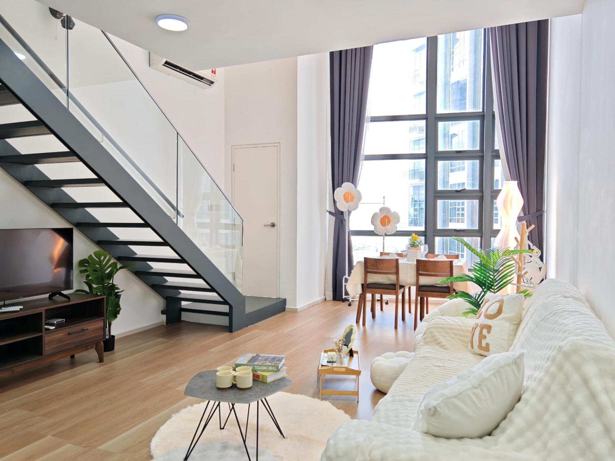 Urban Loft Mrt Convenience Klcc Nearby In Eko Cheras *